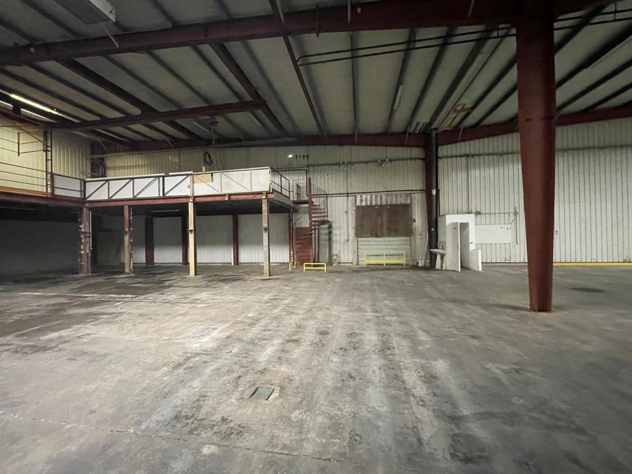 Local d'activité Duttlenheim 2350m² Location local d'activité Duttlenheim Bas-Rhin OLACT2532781 4